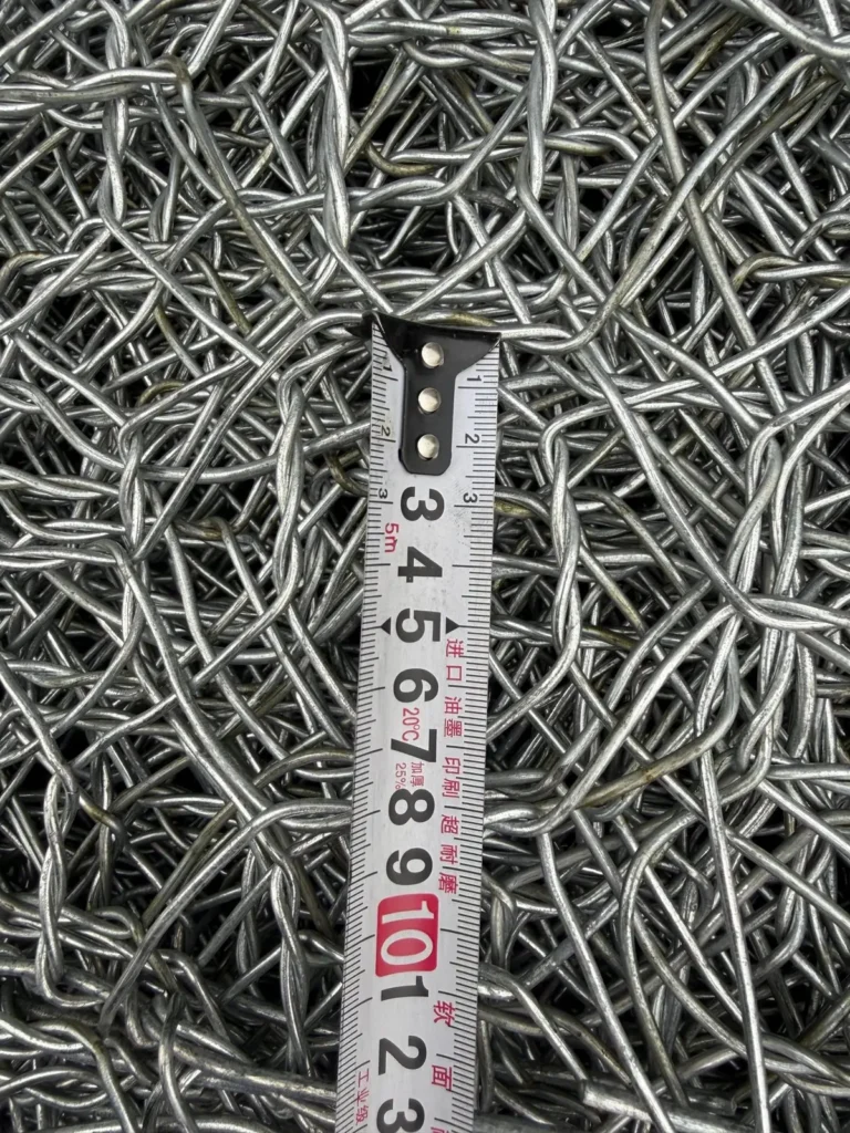 Mesh opening: Openings measured in production