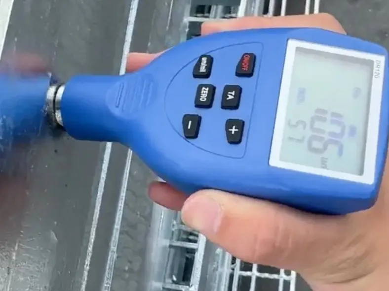 Zinc coating check: Galvanizing measured by gauge